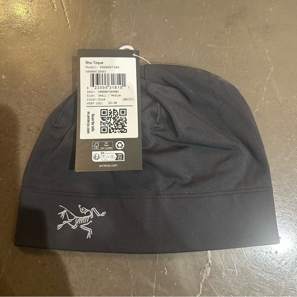 NWT - Arc'teryx Rho - Black Beanie Touque - Small / Medium - Sold Out - Picture 3 of 7